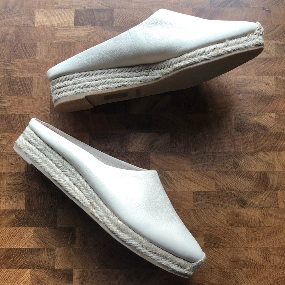 Dolce vida tyle espadrille mules in beige size 7